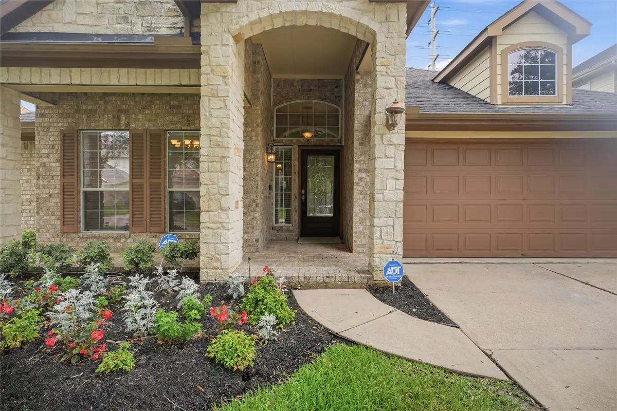 12811 Flat Creek Drive, Pearland, TX 77584 - #1