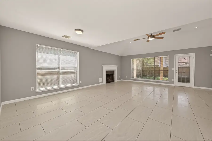 19 Evening Song Court, The Woodlands, TX 77380 - #3