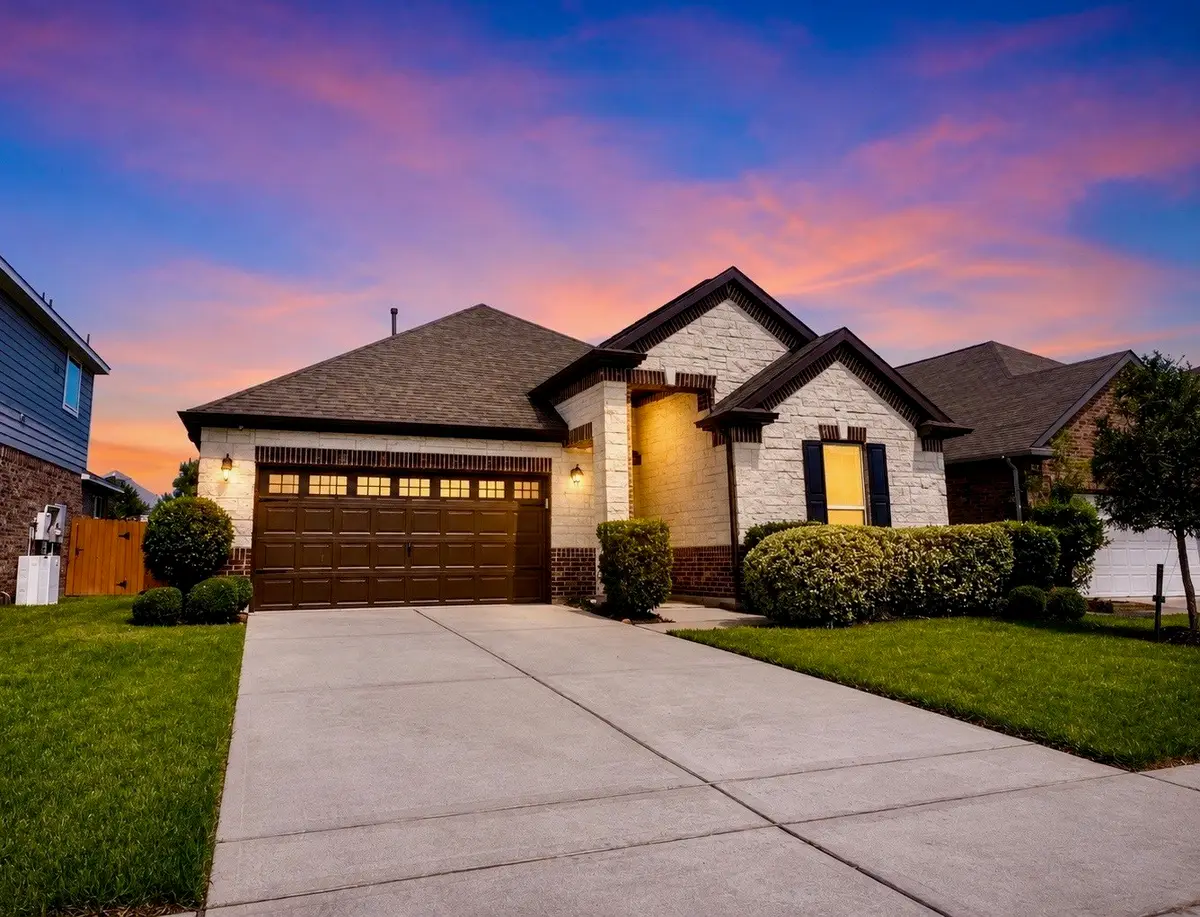 15515 Amber Manor Lane, Houston, TX 77044 - #1