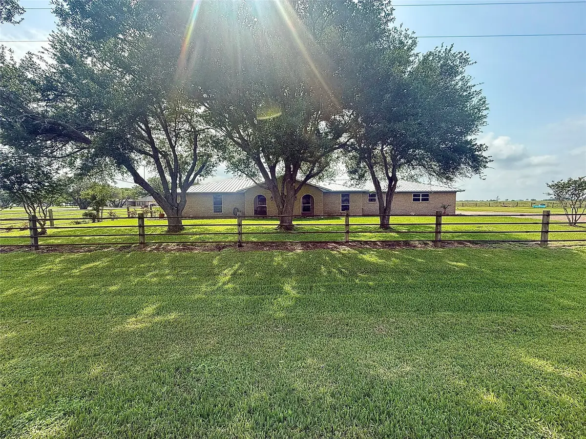 1201 Fm 1862, Blessing, TX 77419 - Image #1