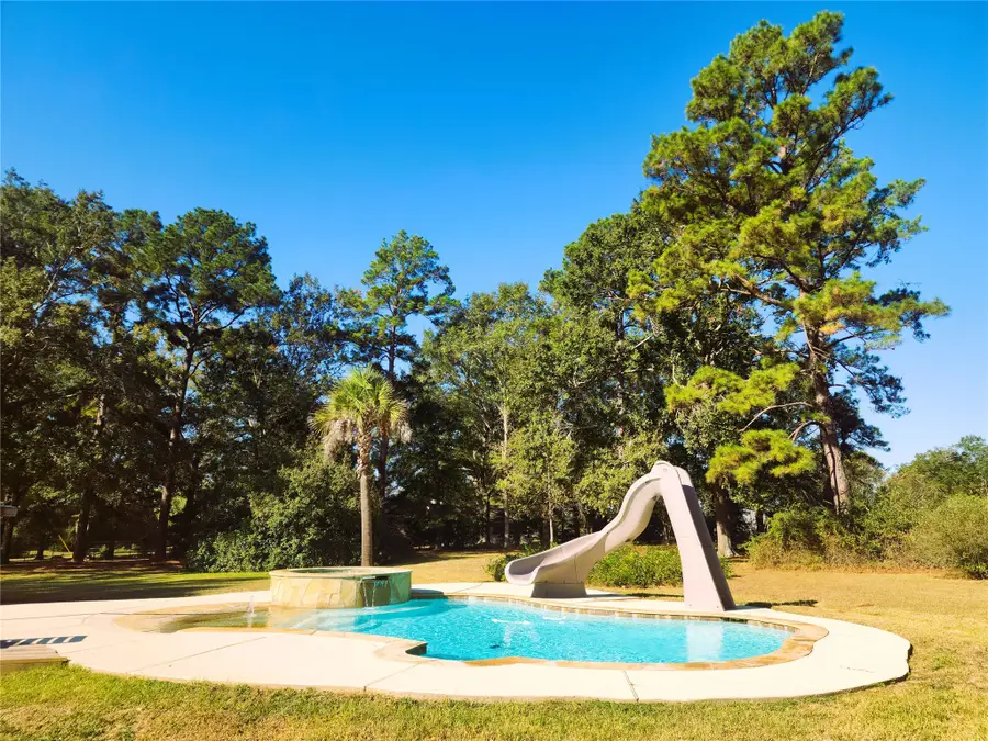 557 Fm 2693 Road E, New Waverly, TX 77358 - #3