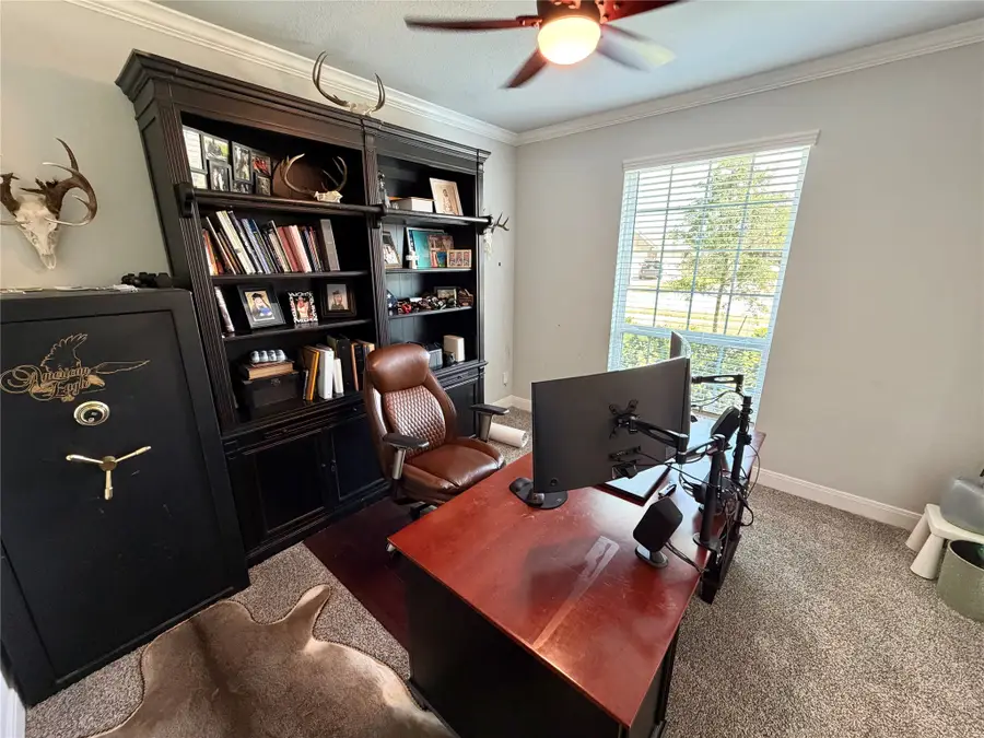 1217 Laurel Loop, Angleton, TX 77515 - #3