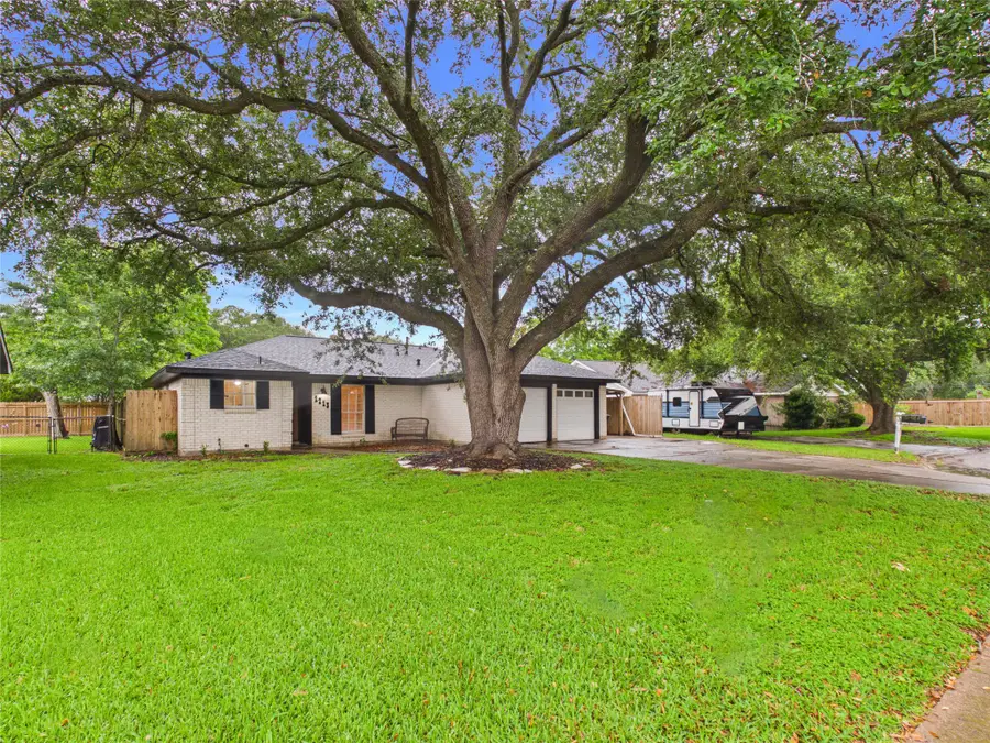 1213 Southbend Drive, Alvin, TX 77511 - #2