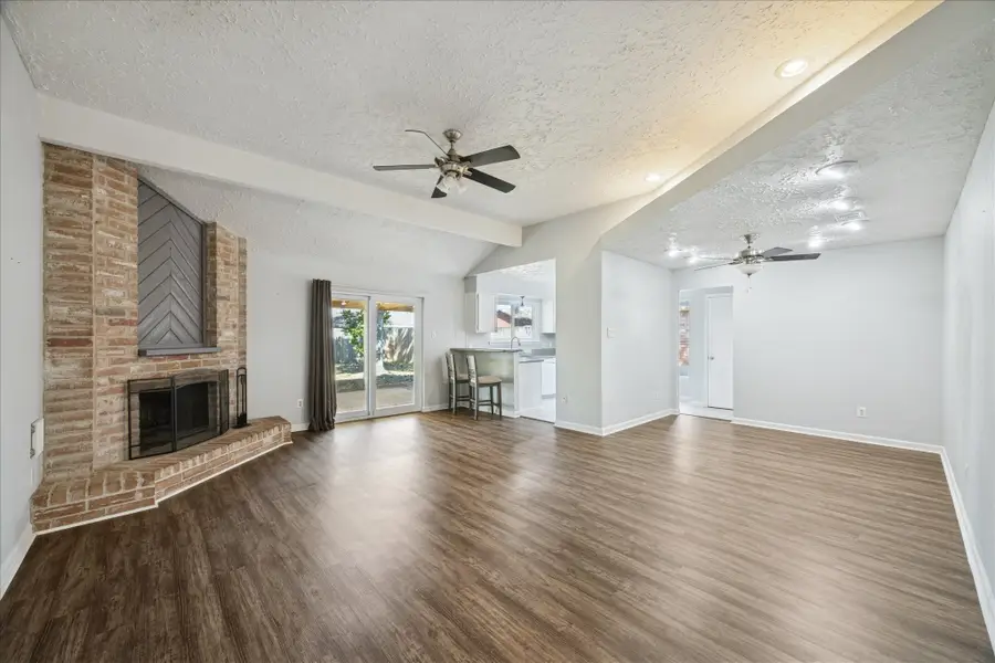 439 Reseda Drive, Houston, TX 77598 - Image #2