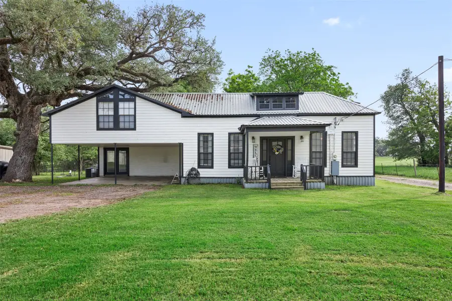 1013 Park Prairie Road, Fayetteville, TX 78940 - #2