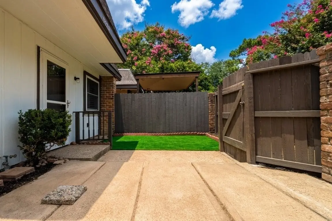 12027 Greenwood Forest Drive #B, Houston, TX 77066 - #1