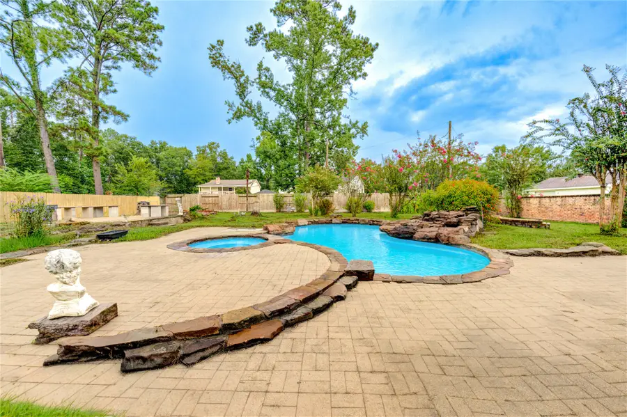 303 Shady Glen Lane, Conroe, TX 77385 - #3