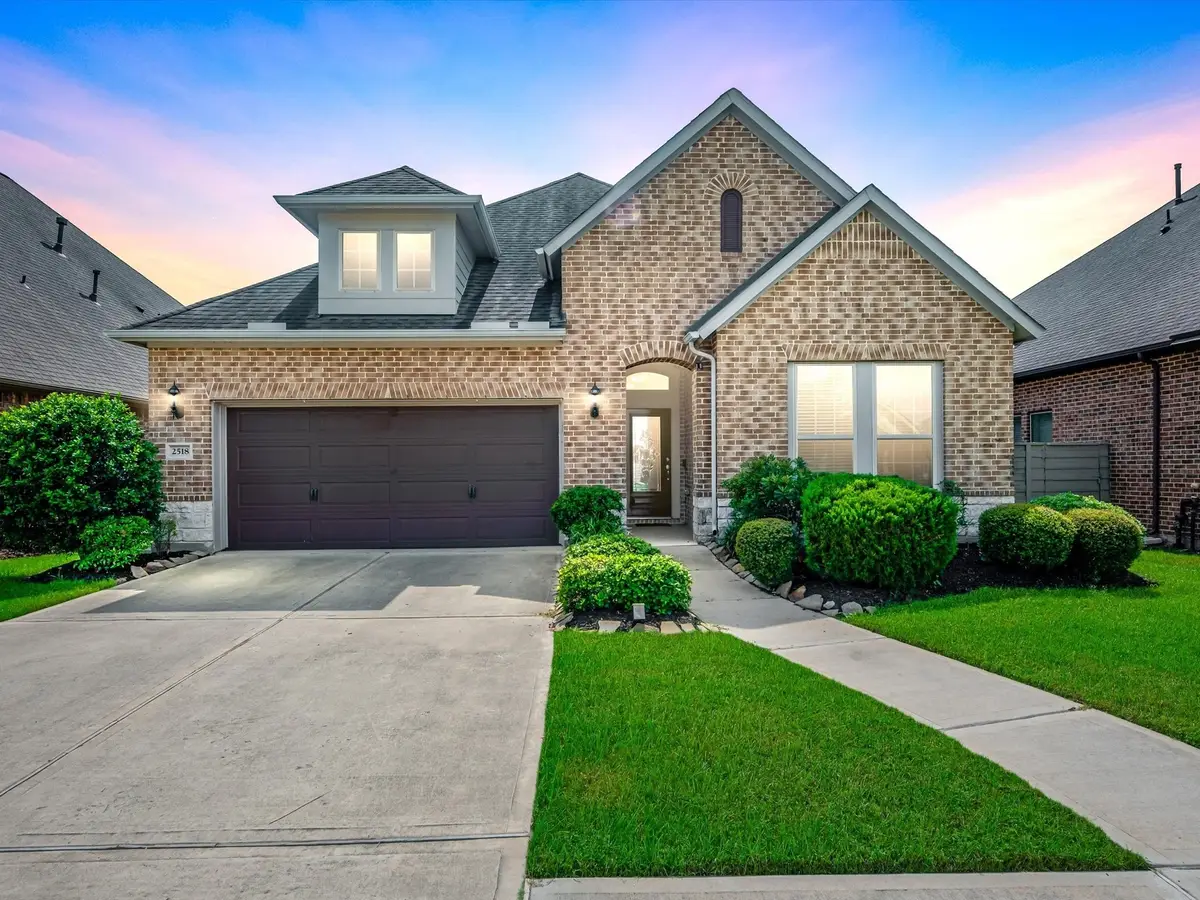 2518 Deerwood Heights Lane, Manvel, TX 77578 - Image #1