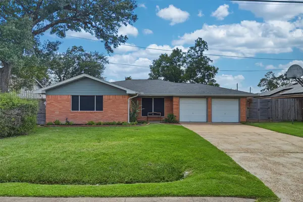 7701 Melrose Street, Houston, TX 77022