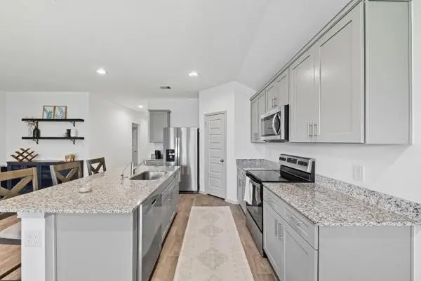 1137 Buffalograss, Sealy, TX 77474 - Image #3