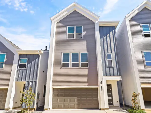 1013 Erin St Street #U-V, Houston, TX 77009