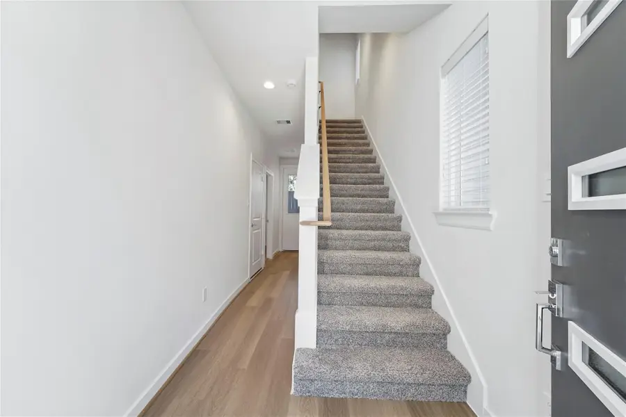 1013 Erin St Street #U-V, Houston, TX 77009 - #2