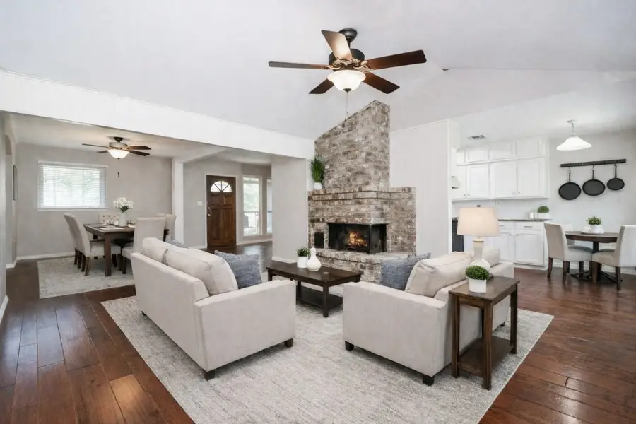 2562 Kevin Lane, Houston, TX 77043 - #3