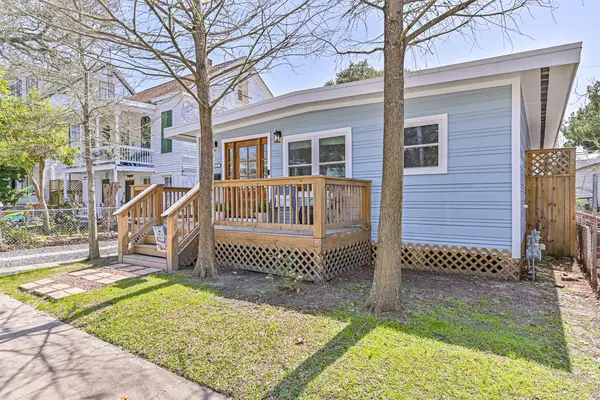 1615 Avenue L, Galveston, TX 77550