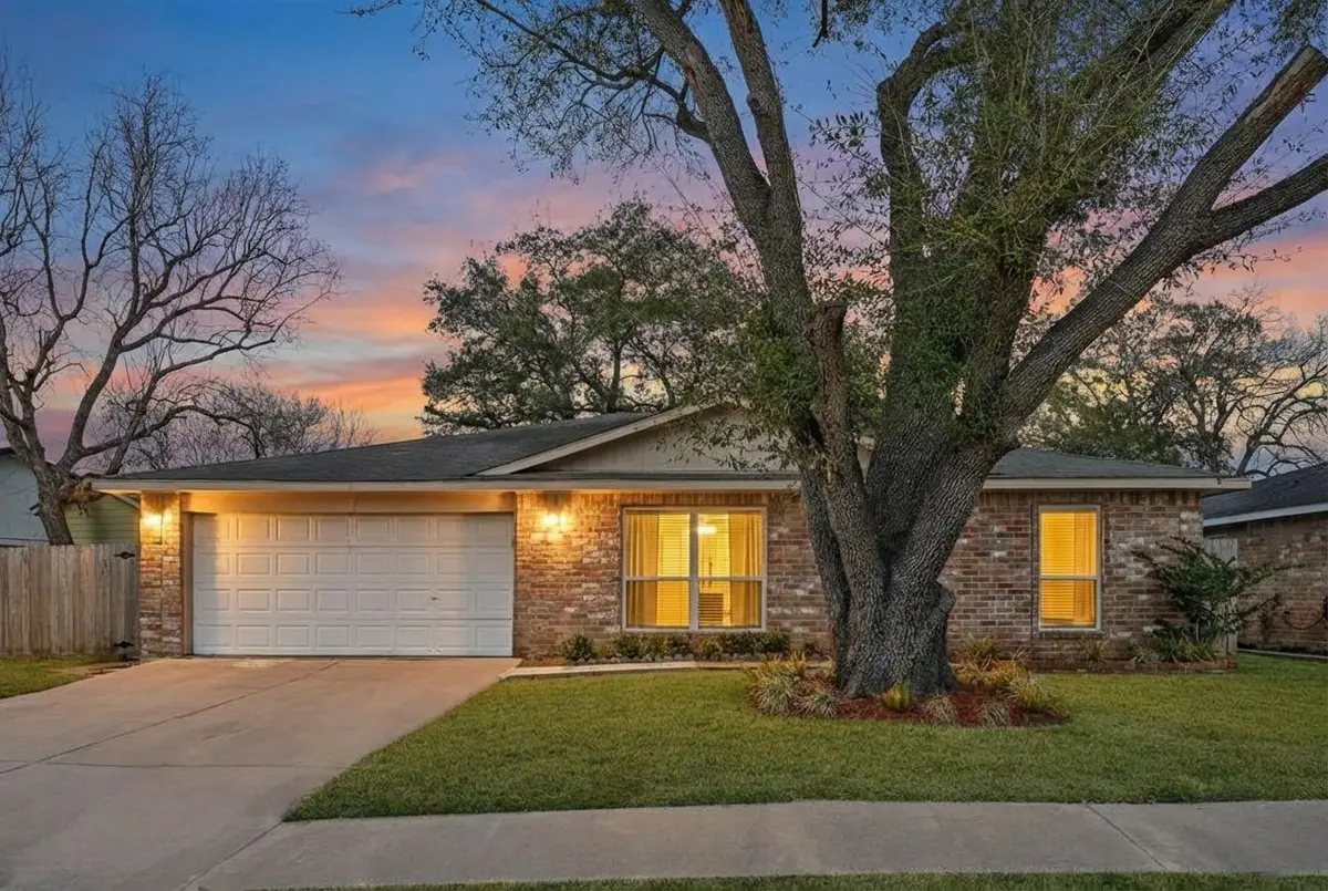 10123 Kent Towne Lane, Sugar Land, TX 77498 - #1