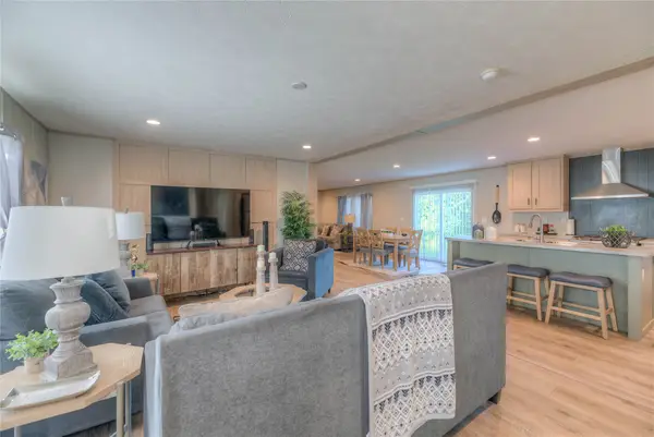 2171 RD 5705, Cleveland, TX 77327