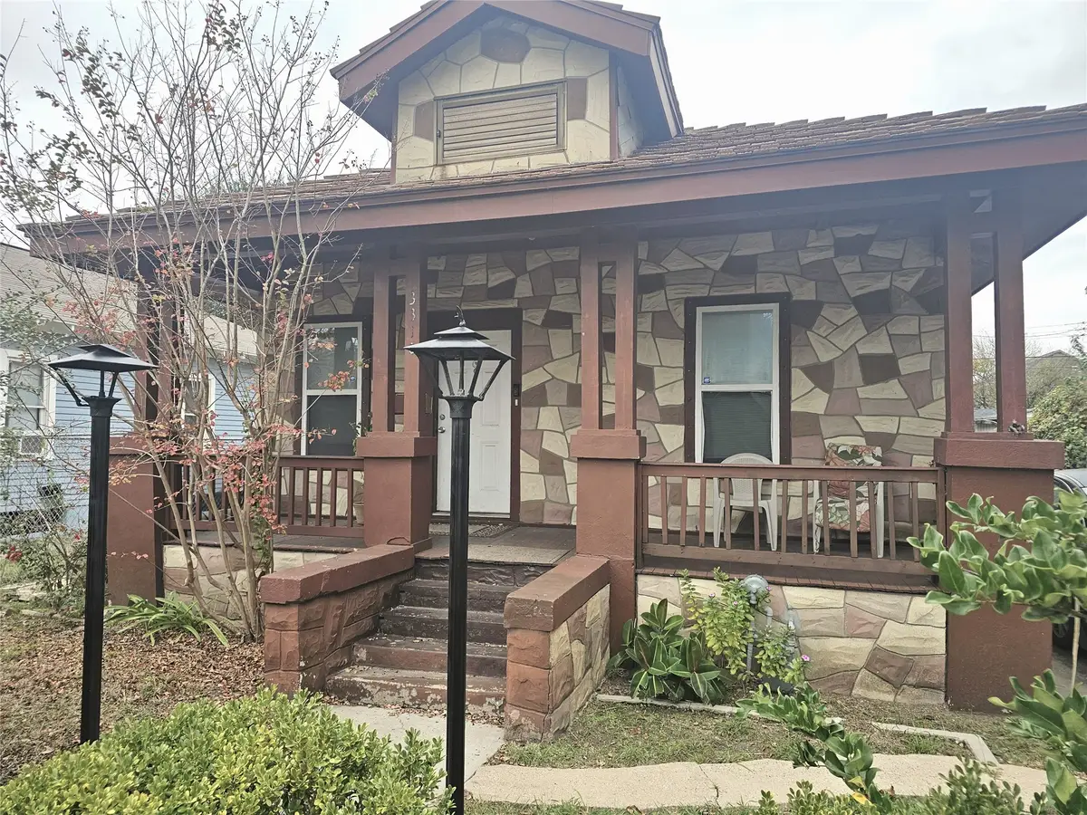 3310 Avenue M 1/2, Galveston, TX 77550 - #1