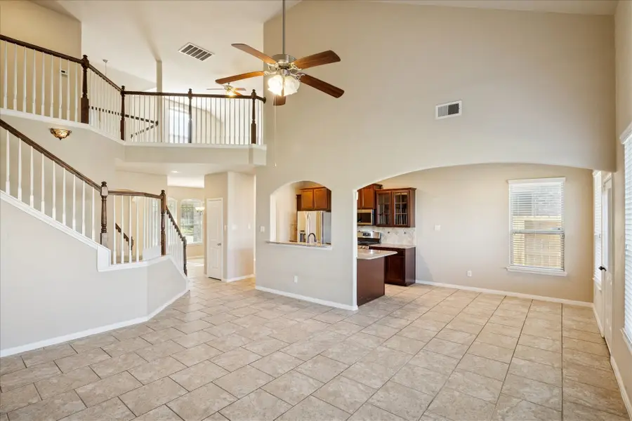 310 Kendall Crest Drive, Alvin, TX 77511 - Image #3