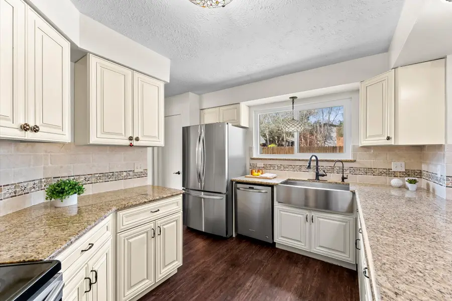 17815 Heritage Colony Court, Webster, TX 77598 - #2