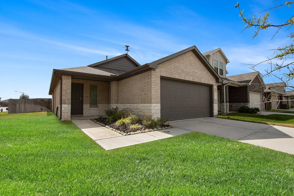 16862 Short Pines Drive, Conroe, TX 77302 - Image #1