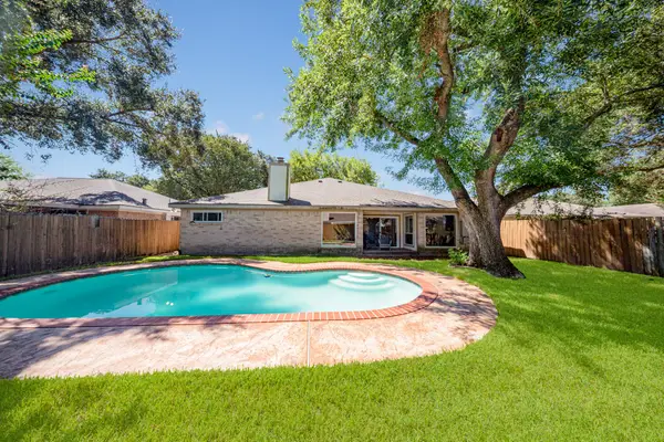 21338 Highland Knolls Drive, Katy, TX 77450
