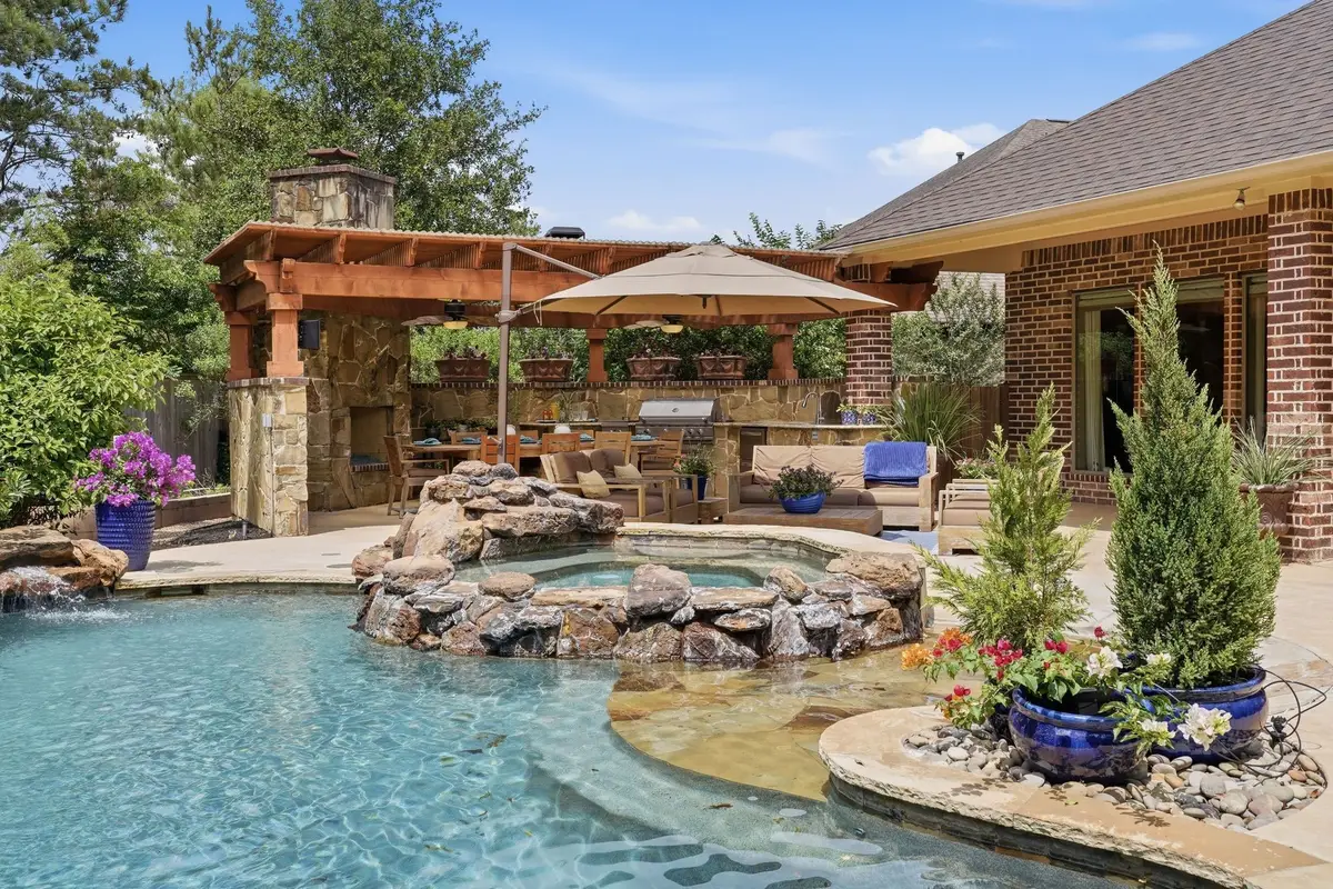 147 W Crystal Canyon Circle, The Woodlands, TX 77389 - #1