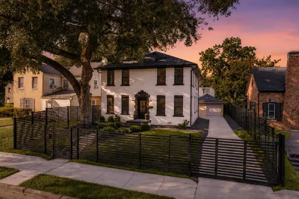 2613 Wichita Street, Houston, TX 77004