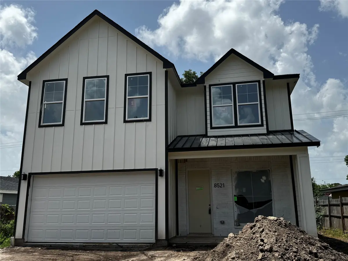 8521 Friendship Road, Houston, TX 77080 - Image #1