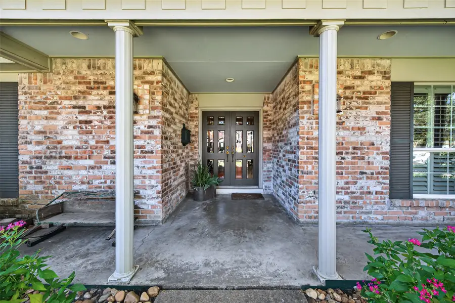 13931 Kingsride Lane, Houston, TX 77079 - Image #2