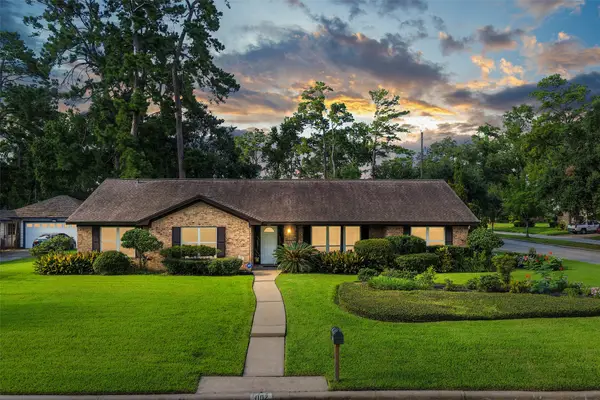 1102 Doral Lane, Houston, TX 77073