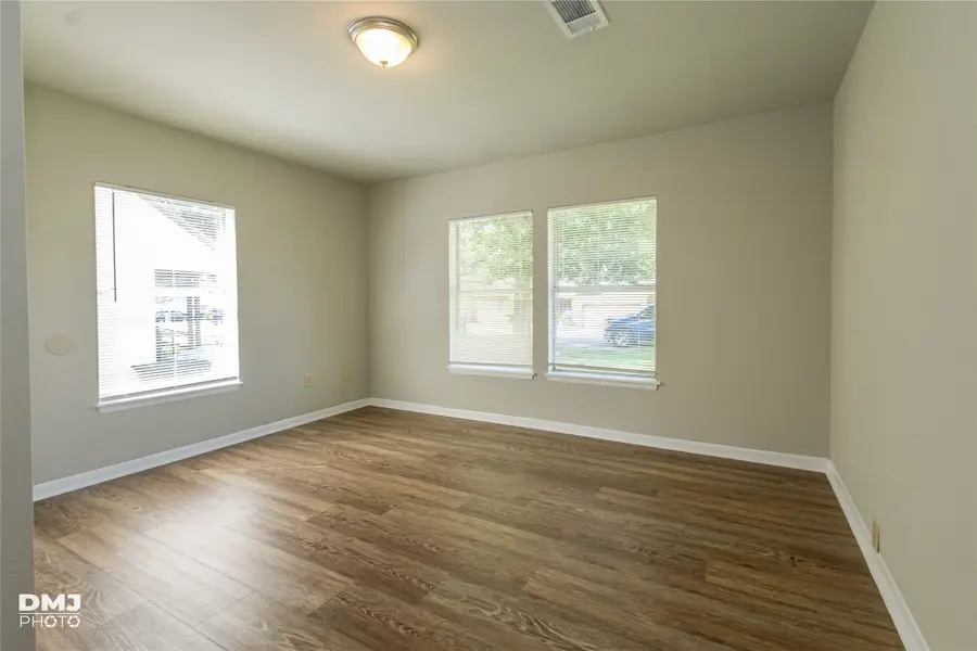 3140 Boyd Avenue, Groves, TX 77619 - #3