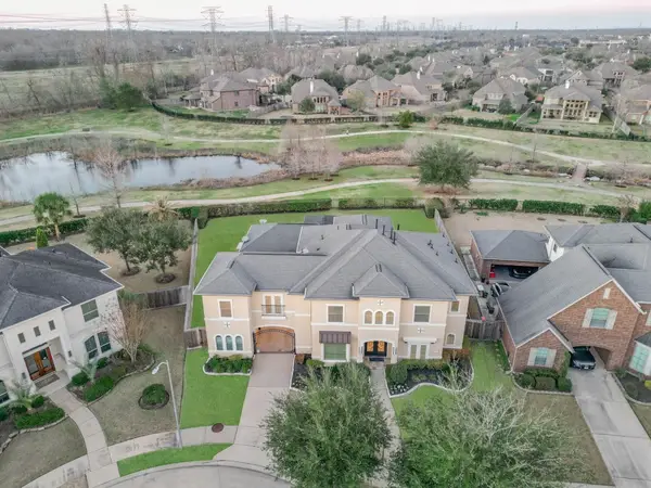 5226 Limestone Hill Lane, Sugar Land, TX 77479