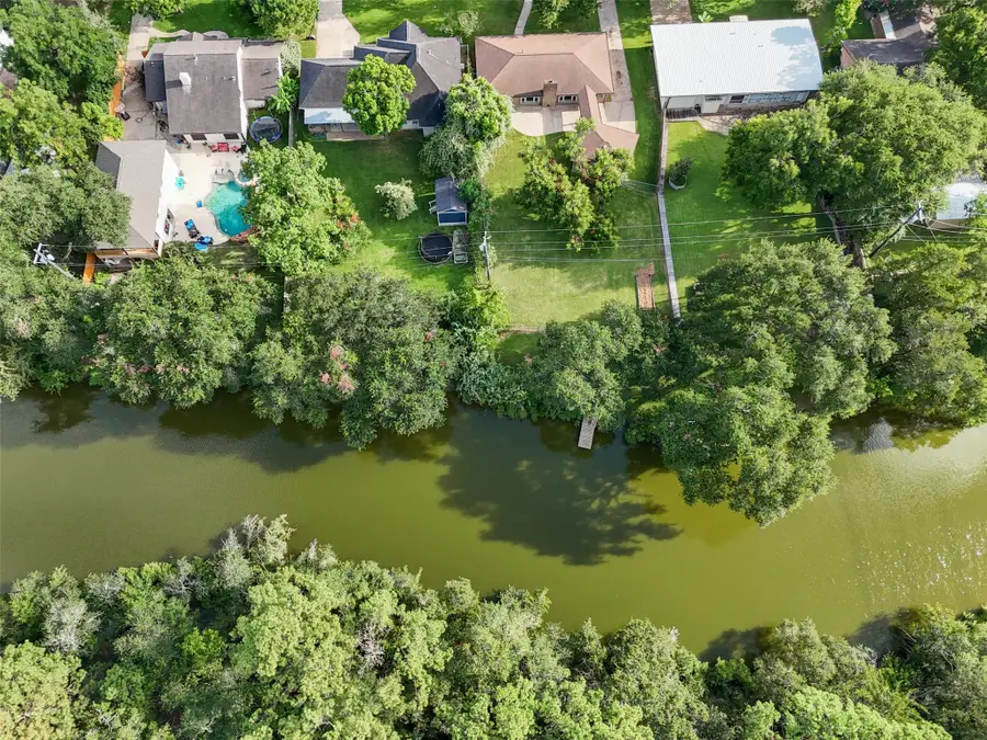 7714 Pecanwood Street, Hitchcock, TX 77563 - Image #3