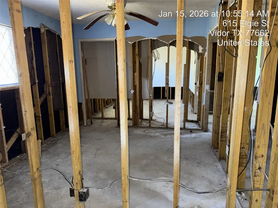 170 Maple Street, Vidor, TX 77662 - Image #3