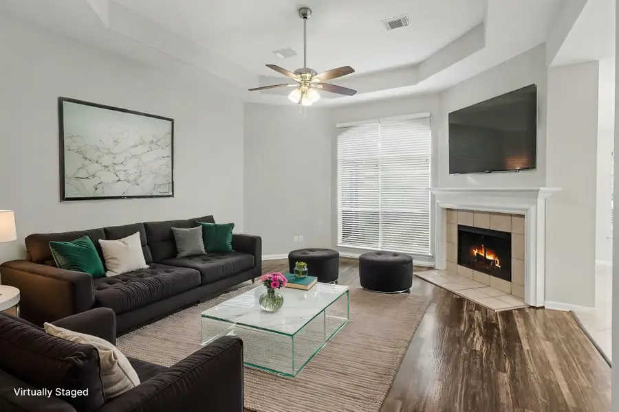 86 N Lace Arbor Drive, The Woodlands, TX 77382 - #2