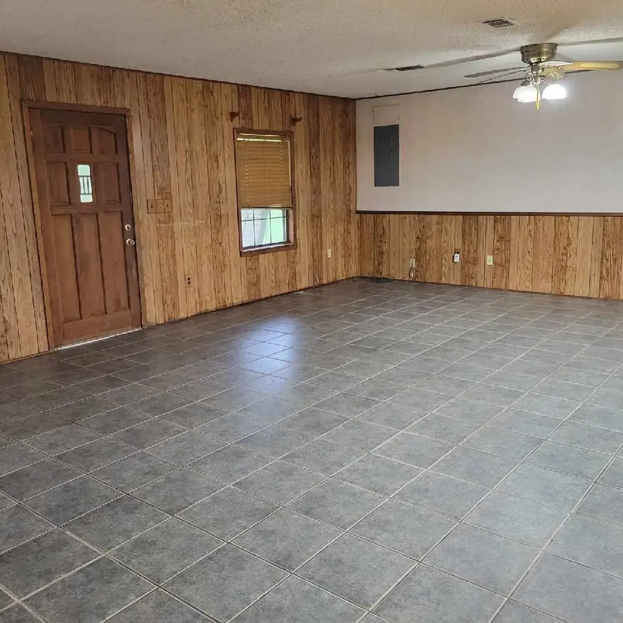 185 Powell Lane, Hemphill, TX 75948 - Image #3
