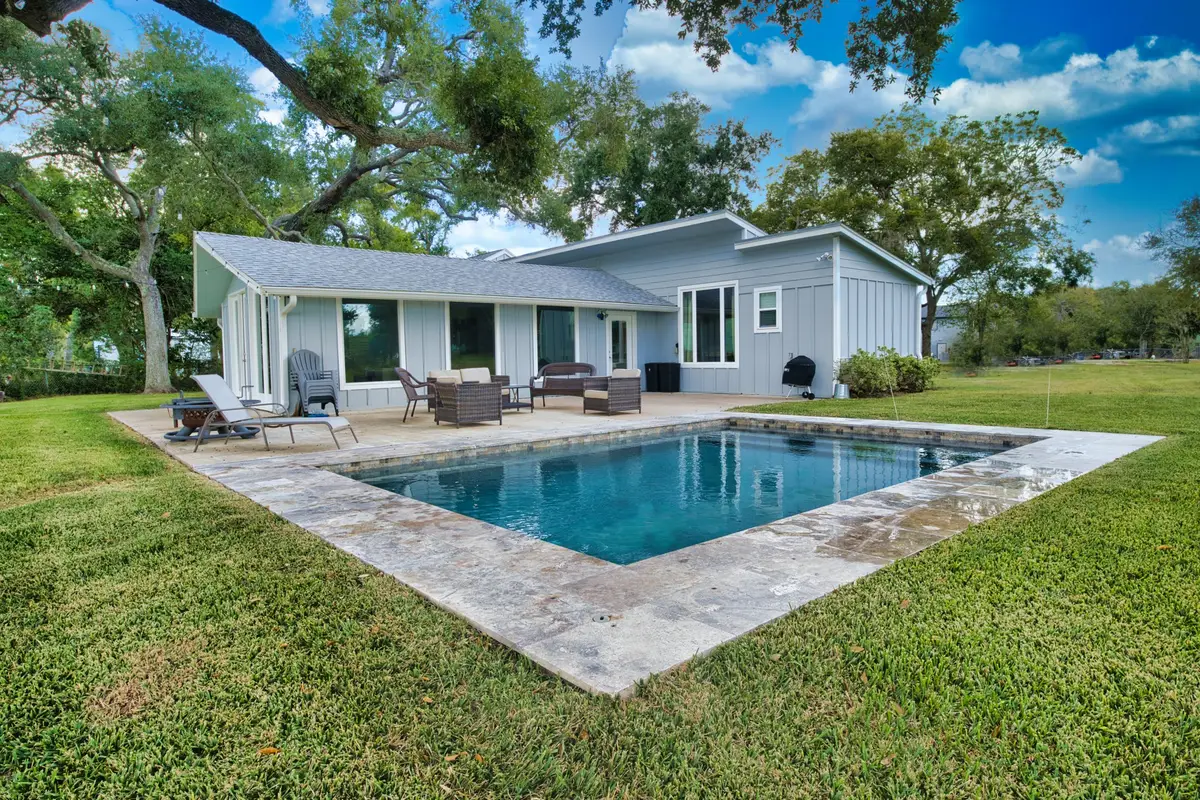 1288 County Road 297, Sargent, TX 77414 - Image #1