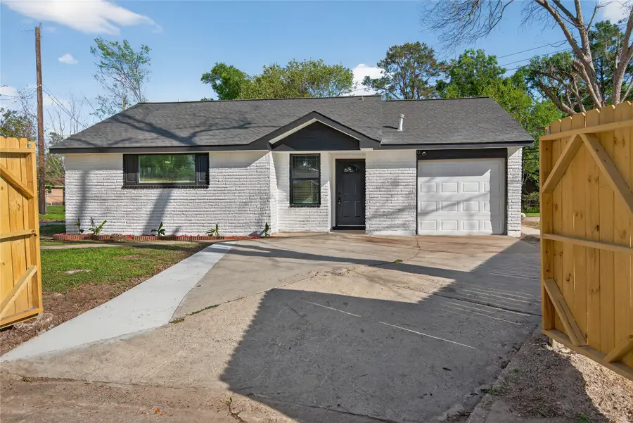 710 Knob Hollow Street, Channelview, TX 77530 - #2