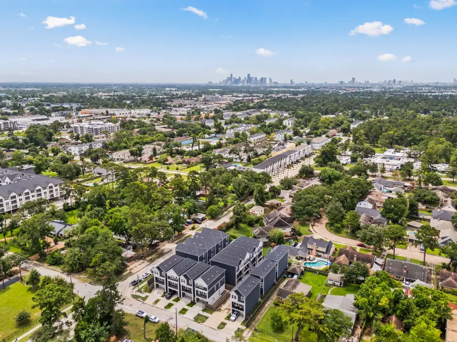 901 Lehman Street #C, Houston, TX 77018 - #2