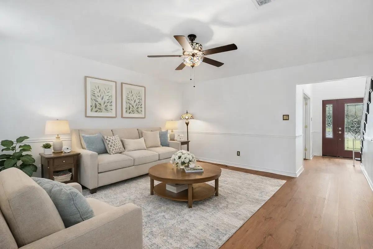 10 E Broken Oak Court, The Woodlands, TX 77381 - #1
