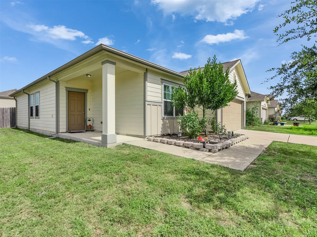 1001 Banyon Tree Lane, Brookshire, TX 77423 - #1