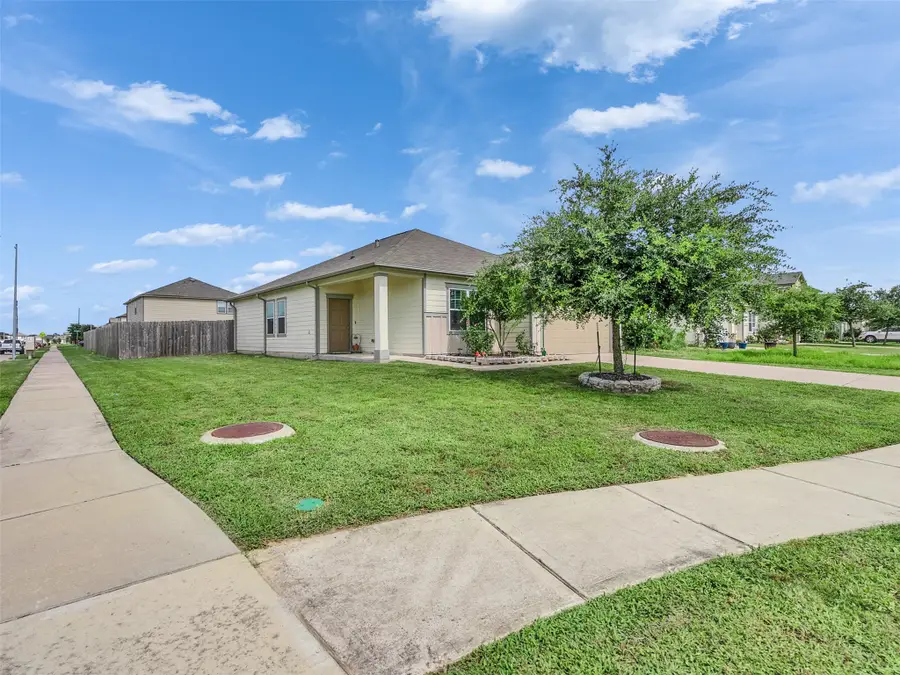 1001 Banyon Tree Lane, Brookshire, TX 77423 - #3