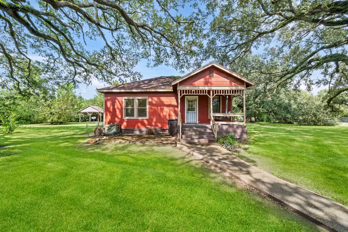 7643 Dalmolin Road, Manvel, TX 77578 - Image #1