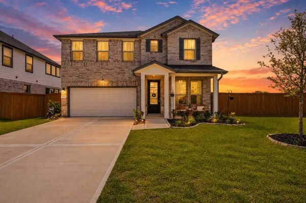 2713 Jumeirah Lane, Texas City, TX 77568