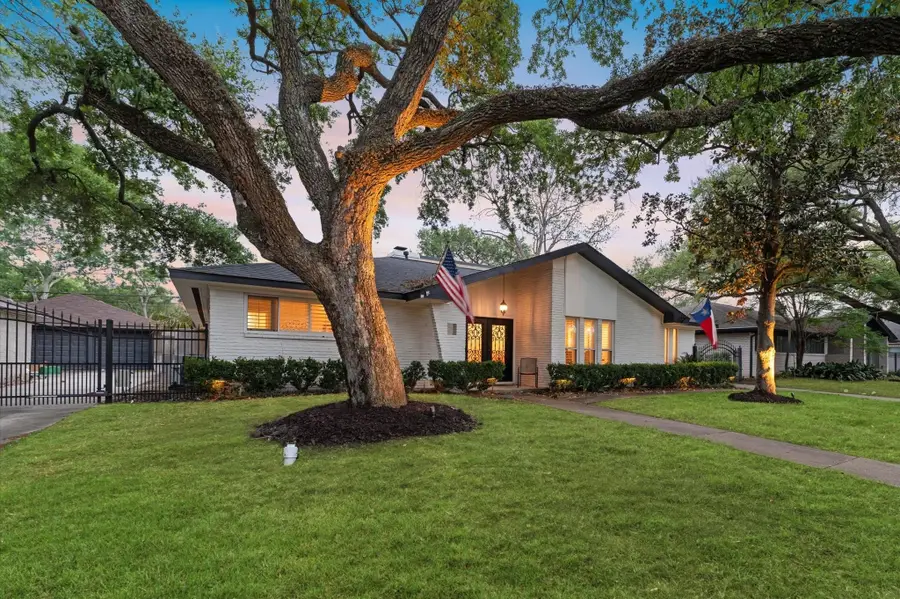 5511 Queensloch Drive, Houston, TX 77096 - #2