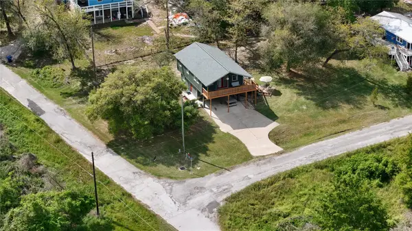 581 Northwood Drive, Point Blank, TX 77364