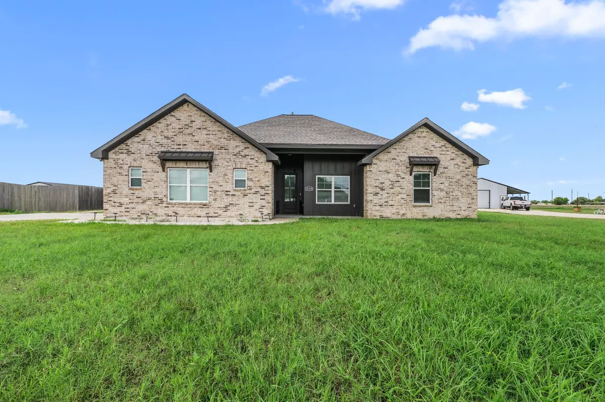 15769 County Road 272, East Bernard, TX 77435 - #1
