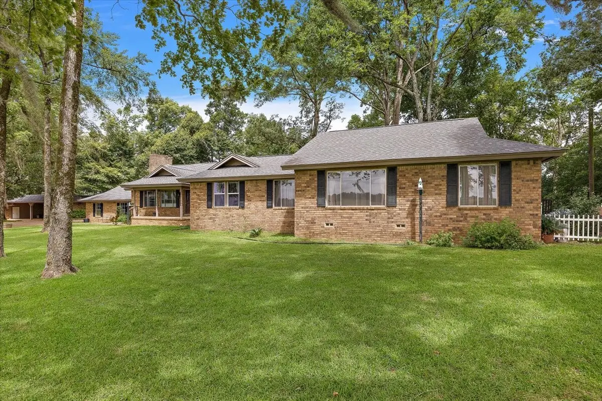 000 Highway 7, Aiken Neuville, TX 75935 - Image #1