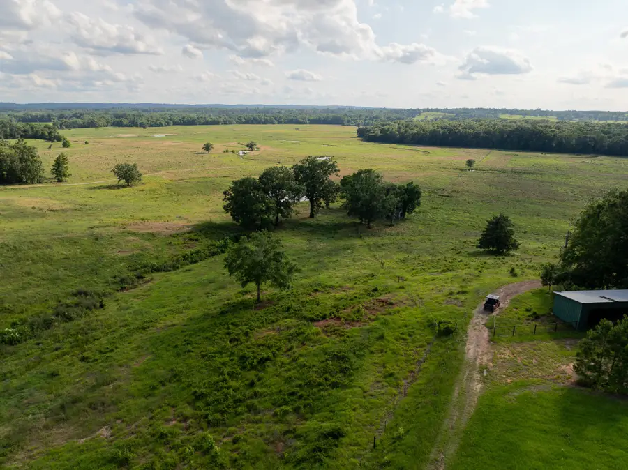 000 Highway 7, Aiken Neuville, TX 75935 - Image #3