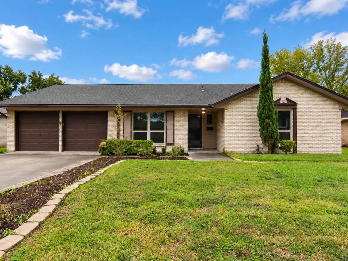 10323 Winding Trail Road, La Porte, TX 77571 - #1